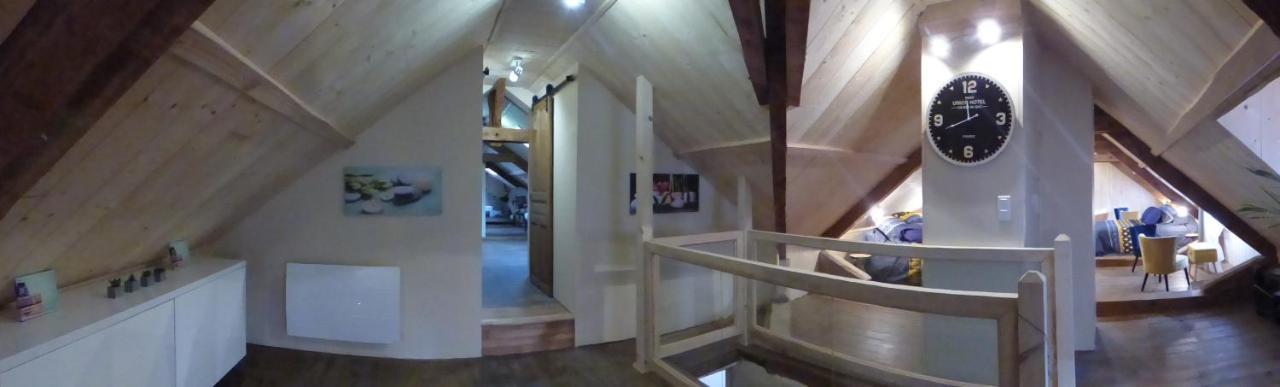 Chambres D'Hotes Chez Valerie Arette Exterior photo